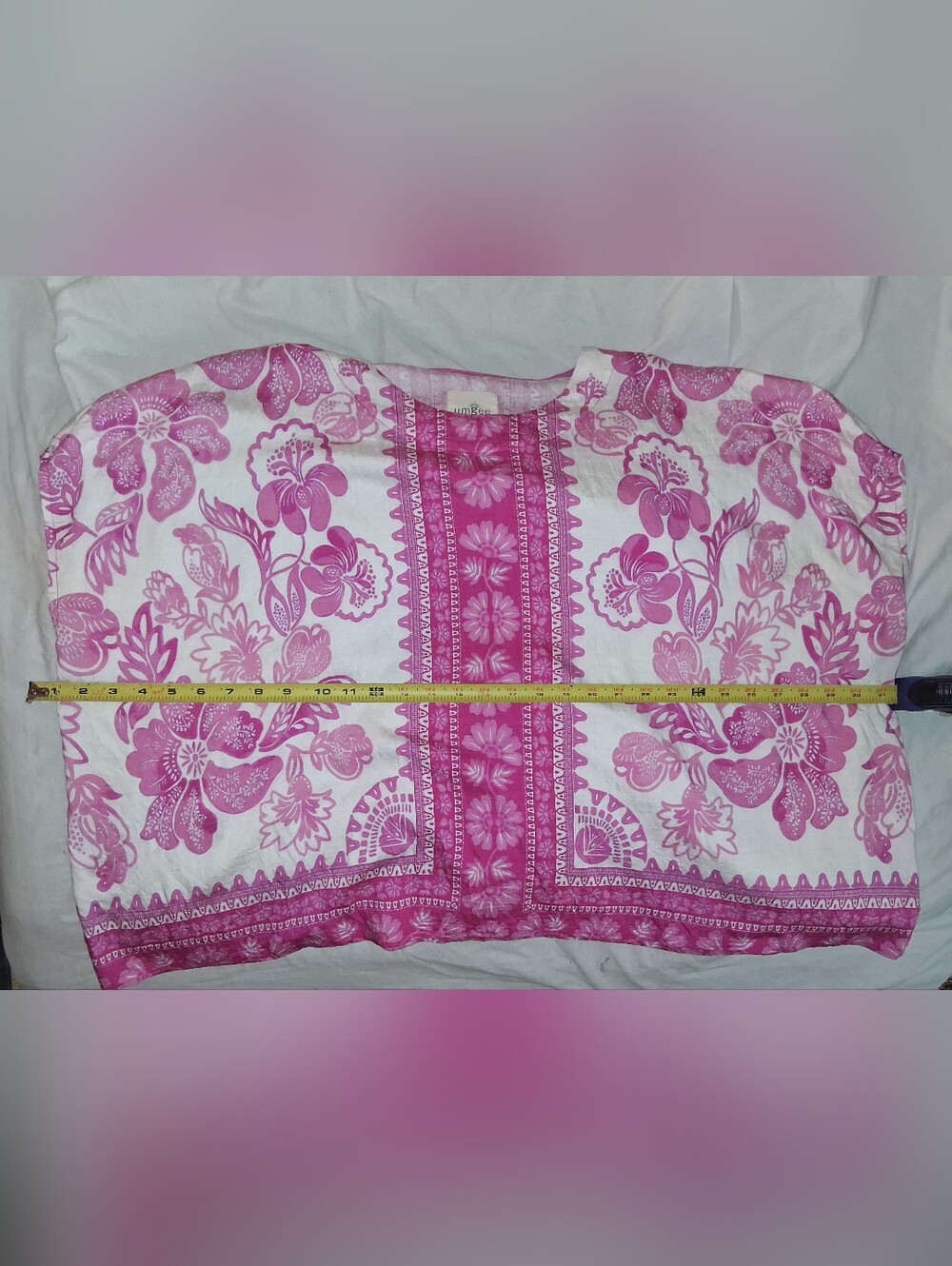 Umgee Pink and White Floral Embroidered Top